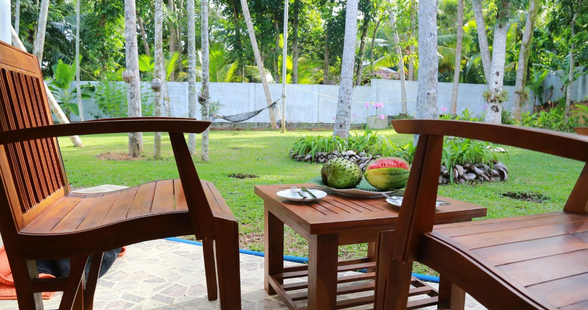 Hikka Resort Hikkaduwa Exterior foto